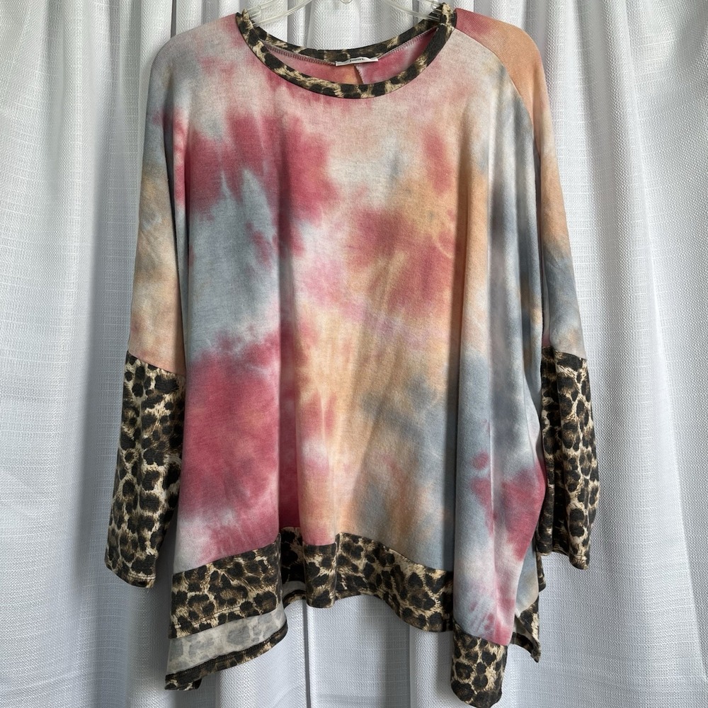 Jodifl Womens Small Oversized Loose Fit 1/4 Drop Sleeve Leopard Print Pink Blue